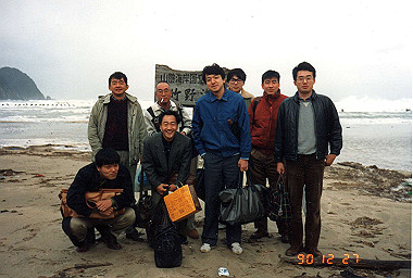 19901227002_thumb.jpg