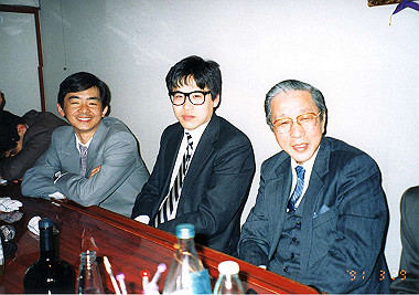 19910329012_thumb.jpg
