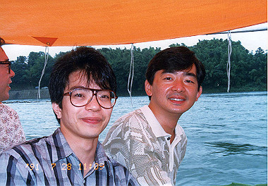 19910728012_thumb.jpg