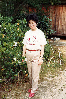 19830619_006_thumb.jpg