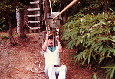 19830923_115_thumb.jpg