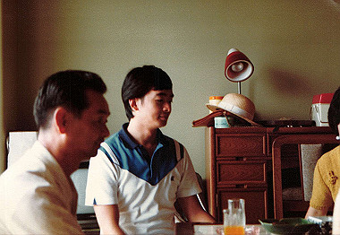19830924_902_thumb.jpg