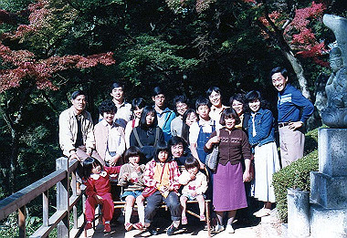19831103_009_thumb.jpg