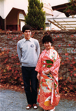 19830300_003_thumb.jpg