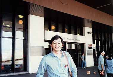 19830426008_thumb.jpg