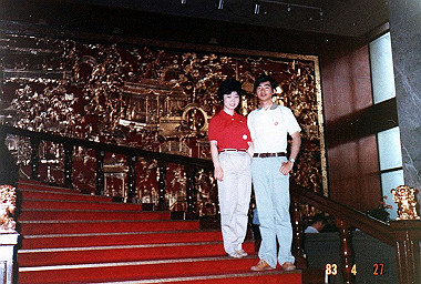 19830427022_thumb.jpg