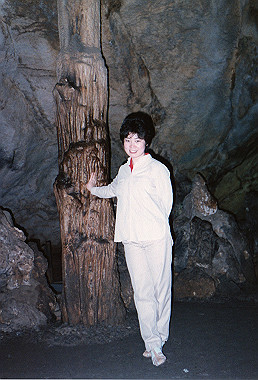 19830427095_thumb.jpg