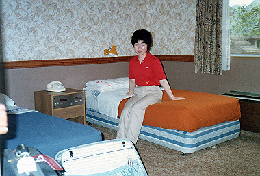 19830427103_thumb.jpg