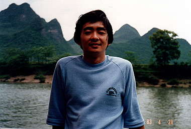 19830428112_thumb.jpg