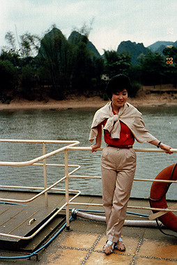 19830428119_thumb.jpg