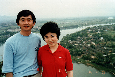 19830428138_thumb.jpg
