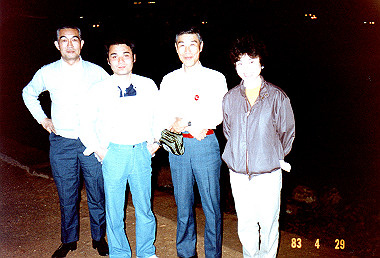 19830429173_thumb.jpg