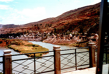 19830430173_thumb.jpg