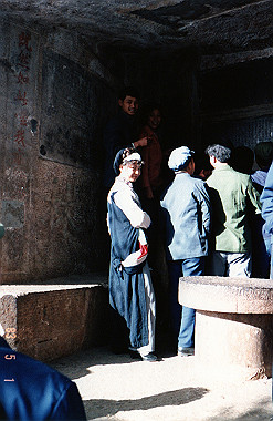 19830501223_thumb.jpg