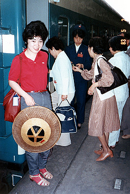 19830502264_thumb.jpg