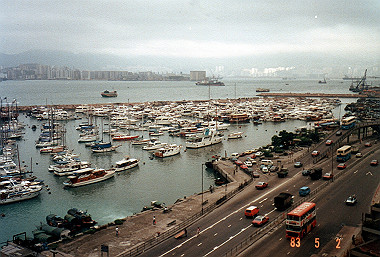 19830502288_thumb.jpg