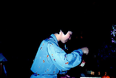 19830502313_thumb.jpg