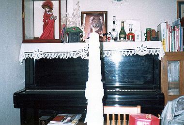 19840327_001_thumb.jpg