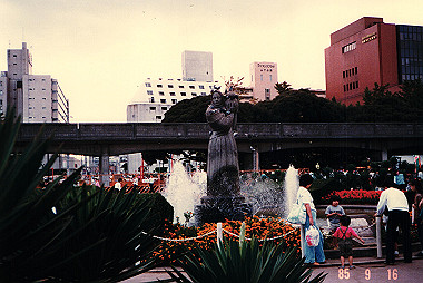 19850916_019_thumb.jpg