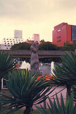 19850916_020_thumb.jpg