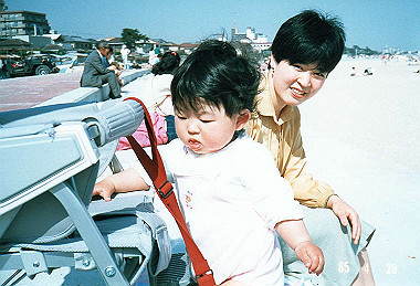 19850429_005_thumb.jpg