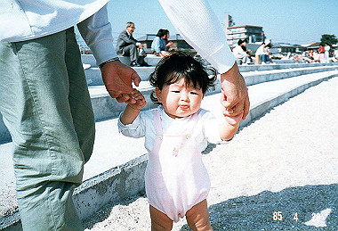 19850429_007_thumb.jpg