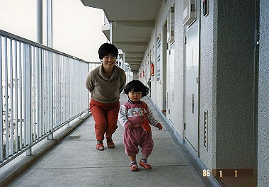 19860101_006_thumb.jpg