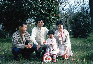19860413_009_thumb.jpg