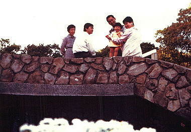 19860429_004_thumb.jpg