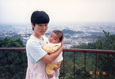 19861010_001_thumb.jpg