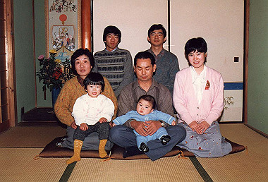 19870101_005_thumb.jpg