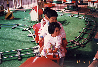 19870502_003_thumb.jpg