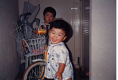 19870821_001_thumb.jpg