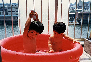 19870821_006_thumb.jpg