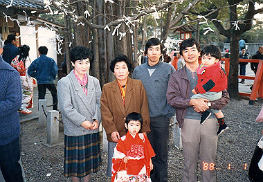 19880101_002_thumb.jpg