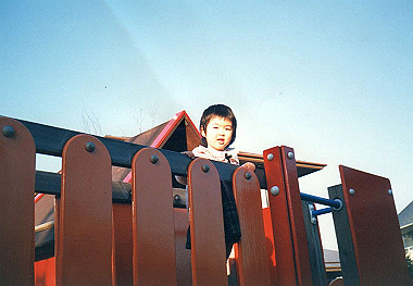19880300_001_thumb.jpg