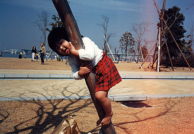 19880300_012_thumb.jpg