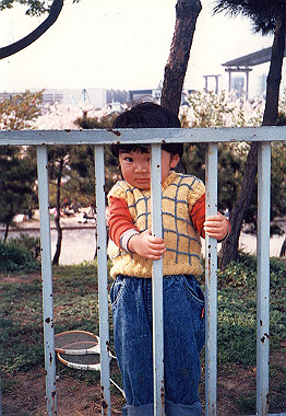 19880300_018_thumb.jpg
