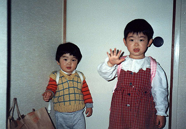 19880400_001_thumb.jpg