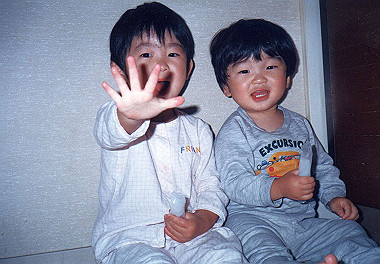 19880505_042_thumb.jpg