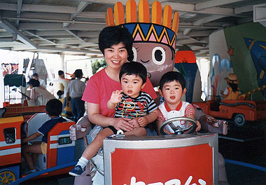 19880508_046_thumb.jpg