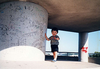 19880508_050_thumb.jpg