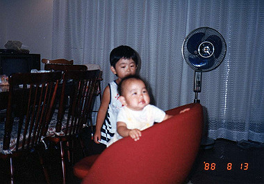 19880813_101_thumb.jpg