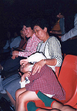 19880900_117_thumb.jpg