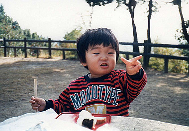 19881000_135_thumb.jpg