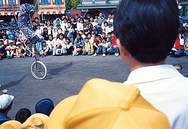19890408_043_thumb.jpg