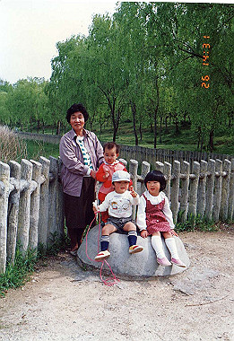 19890426_004_thumb.jpg