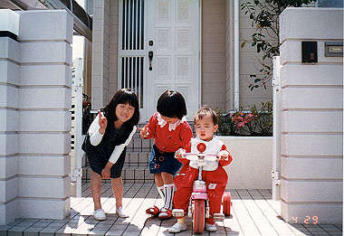 19890429_010_thumb.jpg