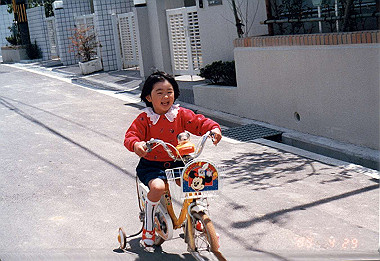 19890429_012_thumb.jpg