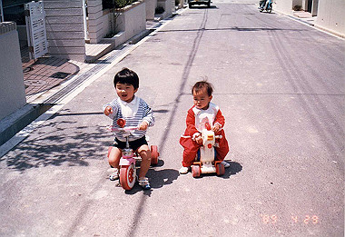 19890429_019_thumb.jpg